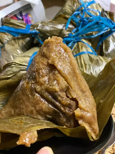 10 Pcs Traditional Nyonya Rice Dumpling 粽子 Bak Zhang (3 Free Sample Packs) photo review